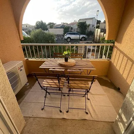 Cap D'agde Dans Avec Piscine Apartmán Agde